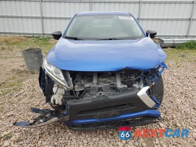 Piąte zdjęcie samochodu w środku: 2019 MITSUBISHI ECLIPSE CROSS LE VIN:JA4AT4AA9KZ046381 - miniatura