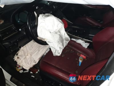 Zdjęcie 7 z 12 samochodu: 2017 LEXUS IS 200T VIN:JTHBA1D25H5046220 - miniatura