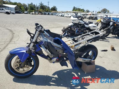Trzecie zdjęcie samochodu z tyłu: 2006 HONDA CBR600 F4 VIN:JH2PC35166M700591 - miniatura