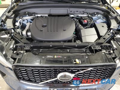 Zdjęcie 12 z 16 samochodu: 2025 VOLVO XC60 PLUS VIN:YV4M12RC3S1074224 - miniatura