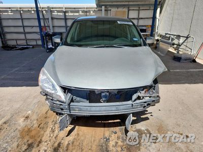 Piąte zdjęcie samochodu w środku: 2014 NISSAN SENTRA S VIN:3N1AB7AP8EL683873 - miniatura