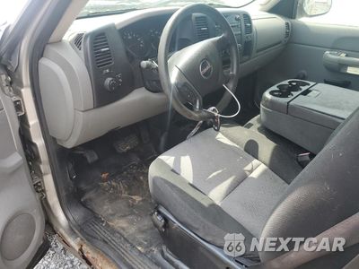 Zdjęcie 8 z 13 samochodu: 2007 GMC NEW SIERRA K1500 VIN:2GTEK19C371660518 - miniatura