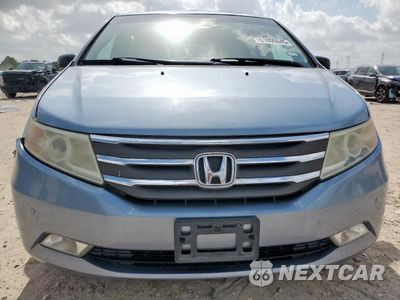 Piąte zdjęcie samochodu w środku: 2013 HONDA ODYSSEY TOURING VIN:5FNRL5H96DB068096 - miniatura