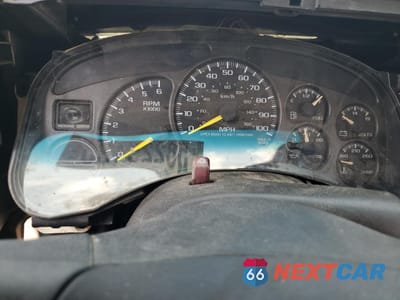 Zdjęcie 9 z 13 samochodu: 1999 GMC NEW SIERRA C1500 VIN:2GTEC19V2X1535752 - miniatura