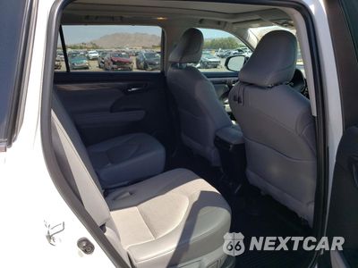 Zdjęcie 11 z 13 samochodu: 2022 TOYOTA HIGHLANDER HYBRID PLATINUM VIN:5TDFARAH5NS012746 - miniatura