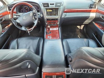 Zdjęcie 8 z 12 samochodu: 2007 LEXUS LS 460L VIN:JTHGL46F275005169 - miniatura