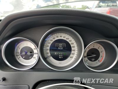 Zdjęcie 9 z 12 samochodu: 2015 MERCEDES-BENZ C 250 VIN:WDDGJ4HB5FG421890 - miniatura