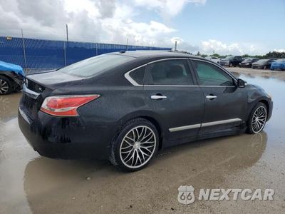 Trzecie zdjęcie samochodu z tyłu: 2015 NISSAN ALTIMA 2.5 VIN:1N4AL3APXFN342338 - miniatura