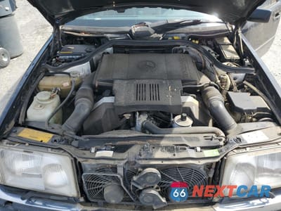 Zdjęcie 11 z 12 samochodu: 1994 MERCEDES-BENZ E 420 VIN:WDBEA34E0RC106131 - miniatura