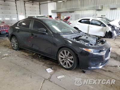 Czwarte zdjęcie samochodu z boku: 2019 MAZDA 3 SELECT VIN:3MZBPAAL1KM110040 - miniatura
