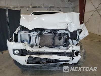 Piąte zdjęcie samochodu w środku: 2023 TOYOTA TACOMA DOUBLE CAB VIN:3TYCZ5AN2PT130318 - miniatura