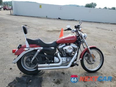 2005 HARLEY-DAVIDSON XL1200 C 1HD1CGP185K400482 - główne zdjęcie licytacji z USA - miniatura