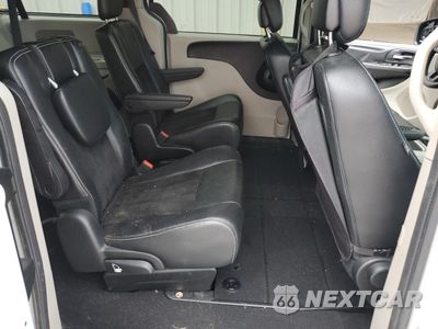 Zdjęcie 11 z 14 samochodu: 2018 DODGE GRAND CARAVAN SXT VIN:2C4RDGCG2JR326256 - miniatura