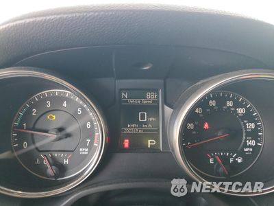Zdjęcie 9 z 12 samochodu: 2013 JEEP GRAND CHEROKEE LAREDO VIN:1C4RJEAG6DC558436 - miniatura