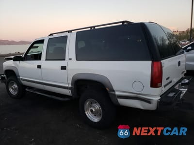 Drugie zdjęcie samochodu z przodu: 1996 GMC SUBURBAN K2500 VIN:1GKGK26J0TJ714332 - miniatura