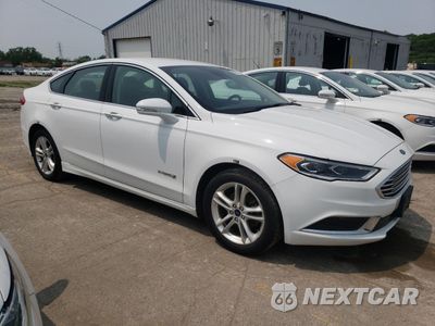 Czwarte zdjęcie samochodu z boku: 2018 FORD FUSION SE HYBRID VIN:3FA6P0LU6JR129873 - miniatura