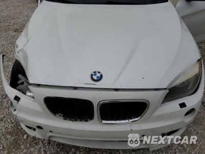Zdjęcie 12 z 15 samochodu: 2013 BMW X1 SDRIVE28I VIN:WBAVM1C57DVW43751 - miniatura