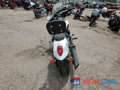 Czwarte zdjęcie samochodu z boku: 2016 KAWASAKI VN900 C VIN:JKAVN2C13GA065401 - miniatura
