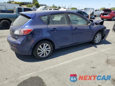 Trzecie zdjęcie samochodu z tyłu: 2012 MAZDA 3 I VIN:JM1BL1L8XC1548321 - miniatura