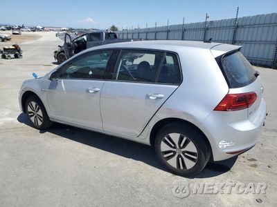 Drugie zdjęcie samochodu z przodu: 2016 VOLKSWAGEN E-GOLF SE VIN:WVWKP7AU8GW915751 - miniatura