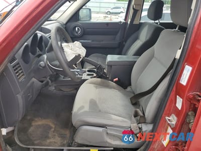 Zdjęcie 7 z 14 samochodu: 2011 DODGE NITRO SE VIN:1D4PT2GK2BW500172 - miniatura