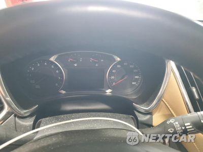 Zdjęcie 9 z 14 samochodu: 2018 CHEVROLET EQUINOX PREMIER VIN:2GNAXVEV6J6141947 - miniatura