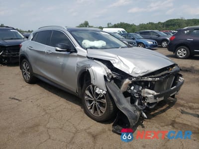 Czwarte zdjęcie samochodu z boku: 2019 INFINITI QX30 LUXE VIN:SJKCH5CR3KA009217 - miniatura