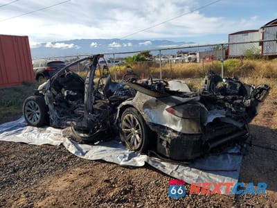 Drugie zdjęcie samochodu z przodu: 2018 TESLA MODEL X VIN:5YJXCAE24JF141095 - miniatura