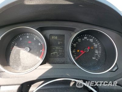 Zdjęcie 9 z 13 samochodu: 2016 VOLKSWAGEN JETTA S VIN:3VW167AJ4GM401056 - miniatura