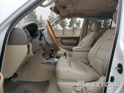 Zdjęcie 7 z 13 samochodu: 2003 LEXUS LX 470 VIN:JTJHT00WX33534413 - miniatura