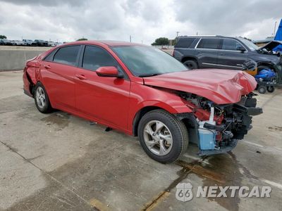 Czwarte zdjęcie samochodu z boku: 2021 HYUNDAI ELANTRA SE VIN:5NPLL4AG2MH033887 - miniatura