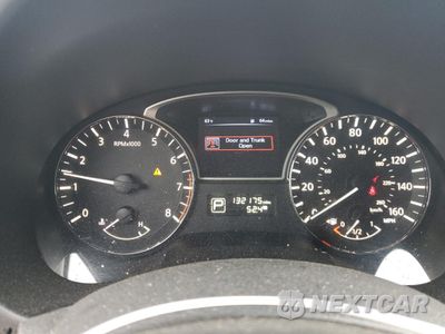 Zdjęcie 9 z 14 samochodu: 2015 NISSAN ALTIMA 2.5 VIN:1N4AL3AP9FN349507 - miniatura