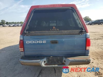 Zdjęcie 6 z 13 samochodu: 2002 DODGE DAKOTA BASE VIN:1B7GL12X02S686361 - miniatura