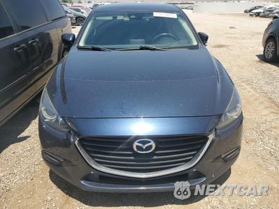 Piąte zdjęcie samochodu w środku: 2018 MAZDA 3 TOURING VIN:3MZBN1L33JM232884 - miniatura