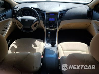 Zdjęcie 8 z 14 samochodu: 2013 HYUNDAI SONATA GLS VIN:5NPEB4AC2DH742862 - miniatura