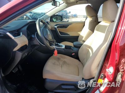 Zdjęcie 7 z 16 samochodu: 2019 TOYOTA RAV4 LE VIN:JTMG1RFV6KJ019314 - miniatura
