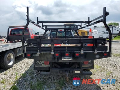 Zdjęcie 6 z 13 samochodu: 2023 FORD F350 SUPER DUTY VIN:1FDRF3HN9PDA18311 - miniatura