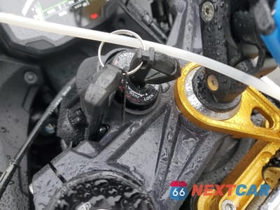 Zdjęcie 8 z 10 samochodu: 2024 KAWASAKI ZX636 K VIN:JKBZXJJ19RA000625 - miniatura