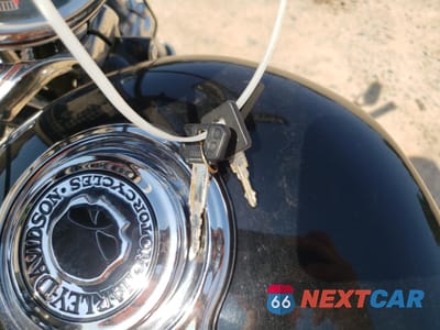 Zdjęcie 8 z 11 samochodu: 2009 HARLEY-DAVIDSON XL1200 C VIN:1HD1CT3139K412379 - miniatura