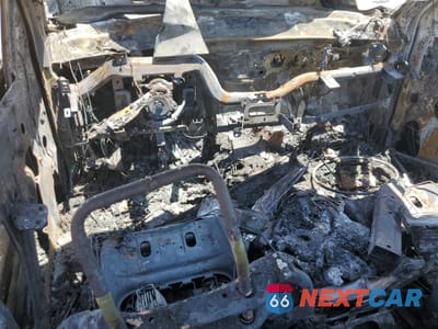 Zdjęcie 8 z 11 samochodu: 2015 CHEVROLET SILVERADO K3500 LTZ VIN:1GC4K0C84FF190095 - miniatura