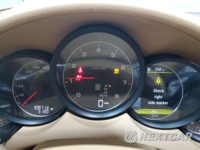 Zdjęcie 9 z 15 samochodu: 2012 PORSCHE CAYENNE VIN:WP1AA2A27CLA00916 - miniatura