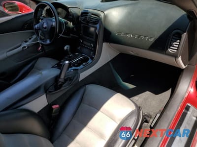 Zdjęcie 8 z 15 samochodu: 2010 CHEVROLET CORVETTE GRAND SPORT VIN:1G1YS3DW1A5103387 - miniatura