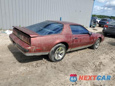 Trzecie zdjęcie samochodu z tyłu: 1989 PONTIAC FIREBIRD VIN:1G2FS21E5K1121277 - miniatura