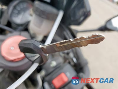 Zdjęcie 8 z 9 samochodu: 2016 KAWASAKI ZX636 E VIN:JKBZXJE18GA020372 - miniatura