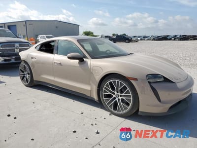 Czwarte zdjęcie samochodu z boku: 2021 PORSCHE TAYCAN VIN:WP0AA2Y11MSA18045 - miniatura