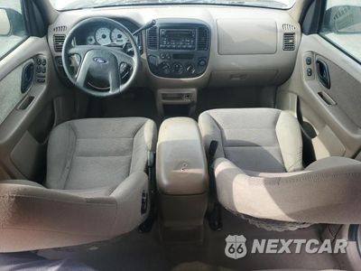 Zdjęcie 8 z 12 samochodu: 2001 FORD ESCAPE XLT VIN:1FMYU03181KE78292 - miniatura