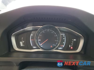 Zdjęcie 9 z 13 samochodu: 2016 VOLVO S60 PREMIER VIN:YV126MFK4G2412535 - miniatura