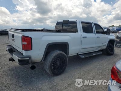 Trzecie zdjęcie samochodu z tyłu: 2016 GMC SIERRA K2500 DENALI VIN:1GT12UE80GF278330 - miniatura