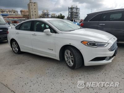 Czwarte zdjęcie samochodu z boku: 2018 FORD FUSION SE HYBRID VIN:3FA6P0LU4JR118628 - miniatura