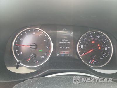 Zdjęcie 9 z 15 samochodu: 2020 TOYOTA RAV4 XLE PREMIUM VIN:2T3A1RFV9LW130514 - miniatura